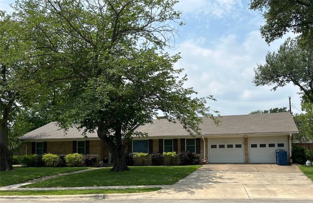 124 Circle Drive, Kaufman, TX 75142