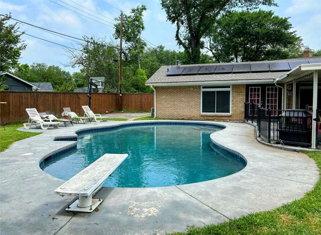 124 Circle Drive, Kaufman, TX 75142