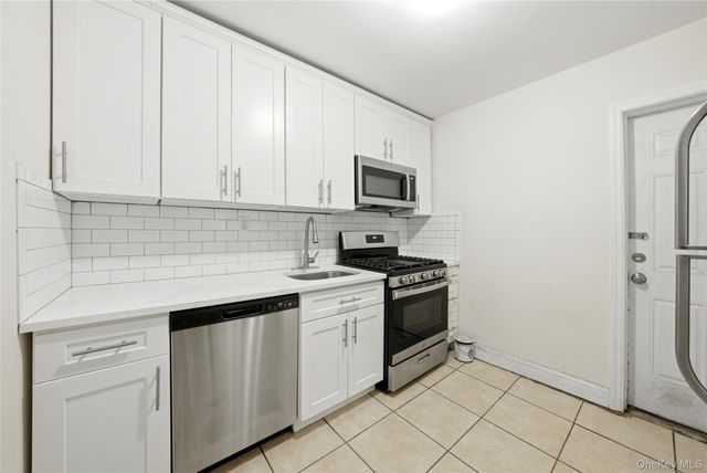 609 Wales Avenue, Bronx, NY 10455