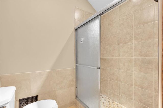 1616 Maple Ridge Drive, Suwanee, GA 30024