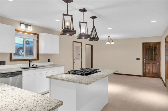 1616 Maple Ridge Drive, Suwanee, GA 30024