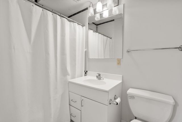 15 River Street 707, Boston, MA 02108