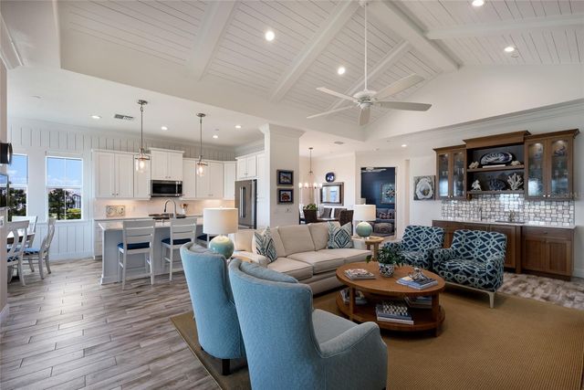 318 COMPASS POINT DRIVE 202, Bradenton, FL 34209