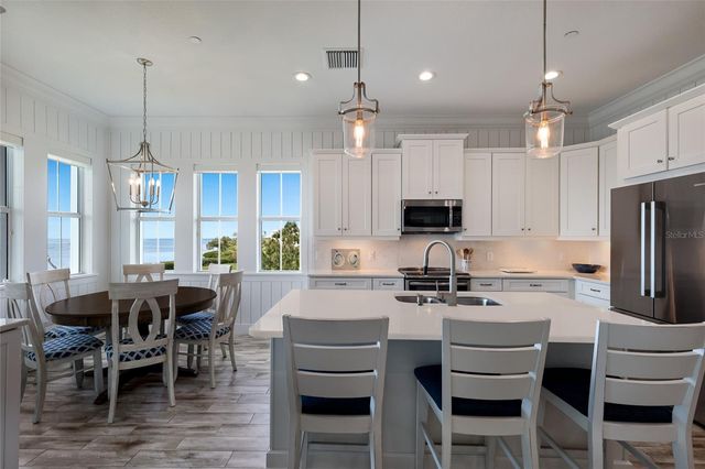 318 COMPASS POINT DRIVE 202, Bradenton, FL 34209