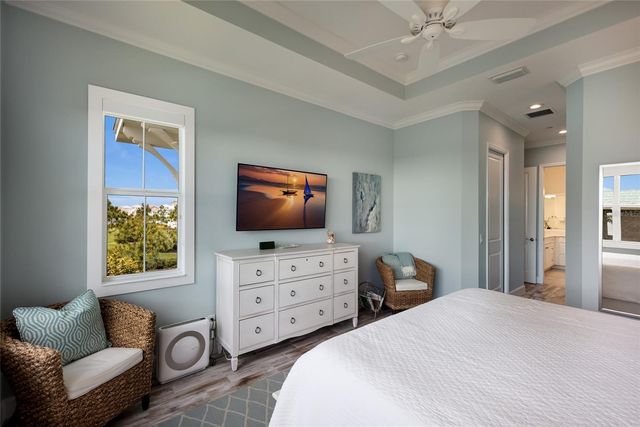 318 COMPASS POINT DRIVE 202, Bradenton, FL 34209