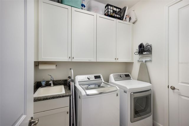 318 COMPASS POINT DRIVE 202, Bradenton, FL 34209