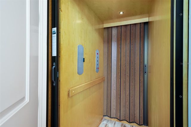 318 COMPASS POINT DRIVE 202, Bradenton, FL 34209