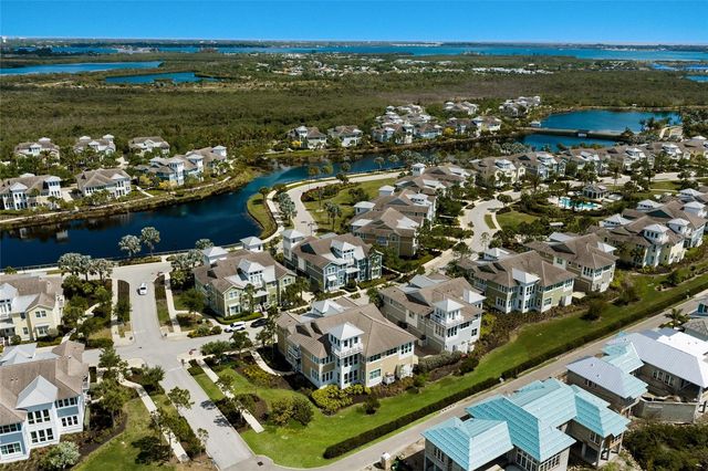 318 COMPASS POINT DRIVE 202, Bradenton, FL 34209