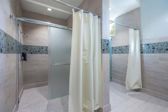 318 COMPASS POINT DRIVE 202, Bradenton, FL 34209