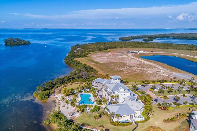 318 COMPASS POINT DRIVE 202, Bradenton, FL 34209