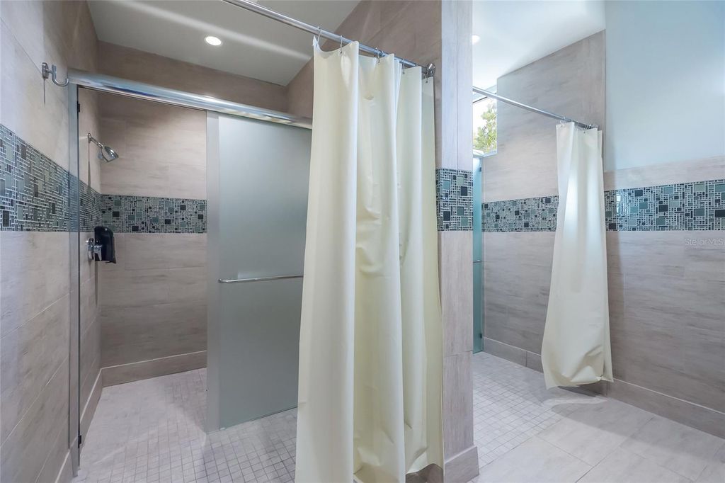 318 COMPASS POINT DRIVE 202