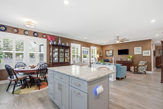 901 Nicklaus Road, Boiling Spring Lakes, NC 28461
