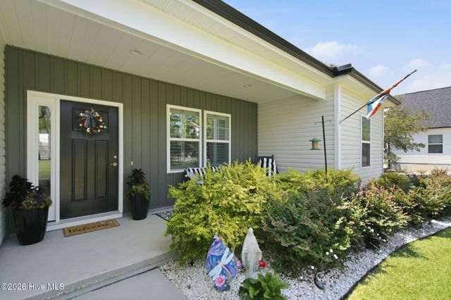 901 Nicklaus Road, Boiling Spring Lakes, NC 28461