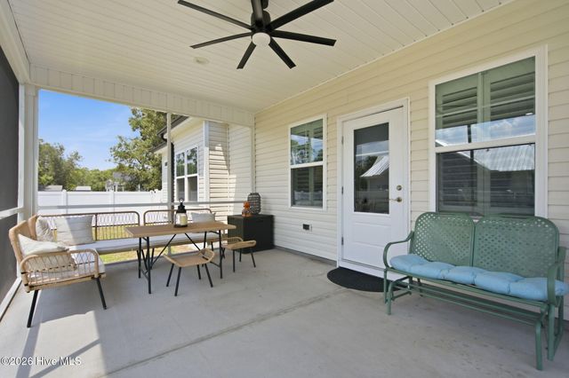 901 Nicklaus Road, Boiling Spring Lakes, NC 28461