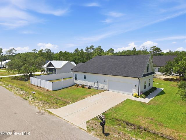 901 Nicklaus Road, Boiling Spring Lakes, NC 28461