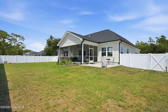 901 Nicklaus Road, Boiling Spring Lakes, NC 28461
