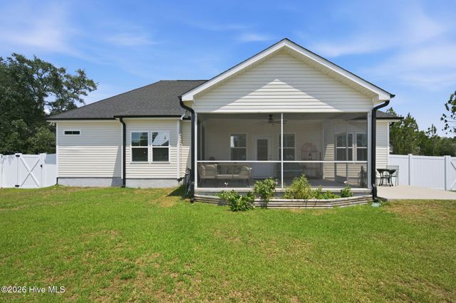 901 Nicklaus Road, Boiling Spring Lakes, NC 28461
