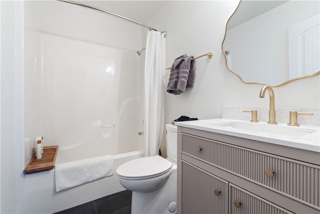 2212 Karrington Ridge D, Springdale, AR 72762