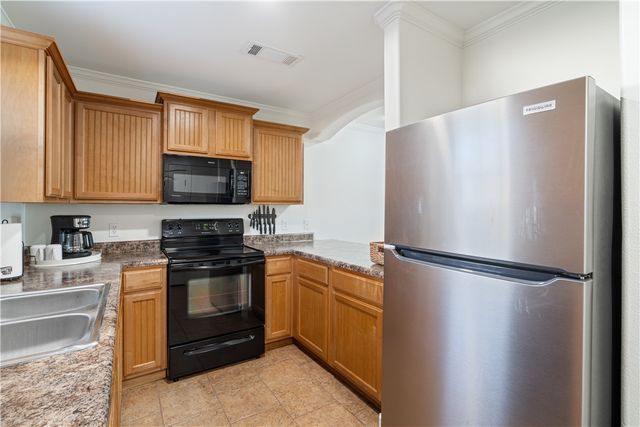 2212 Karrington Ridge D, Springdale, AR 72762