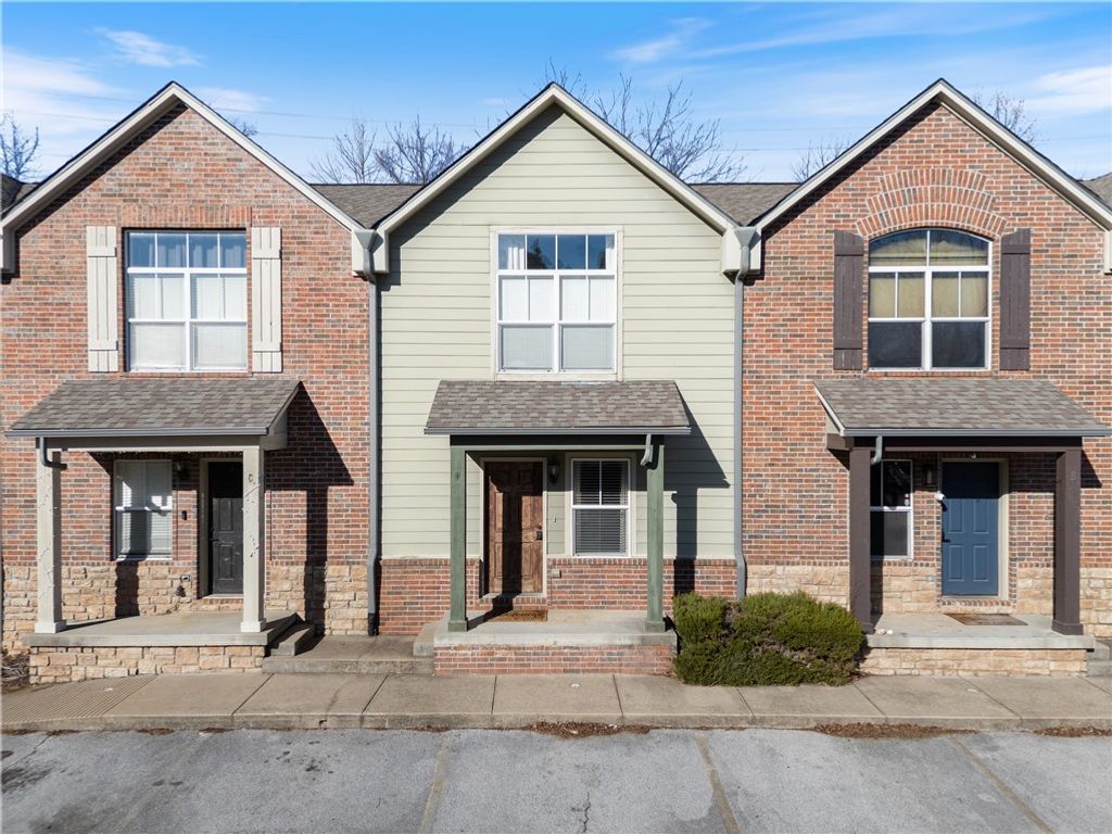 2212 Karrington Ridge D, Springdale, AR 72762