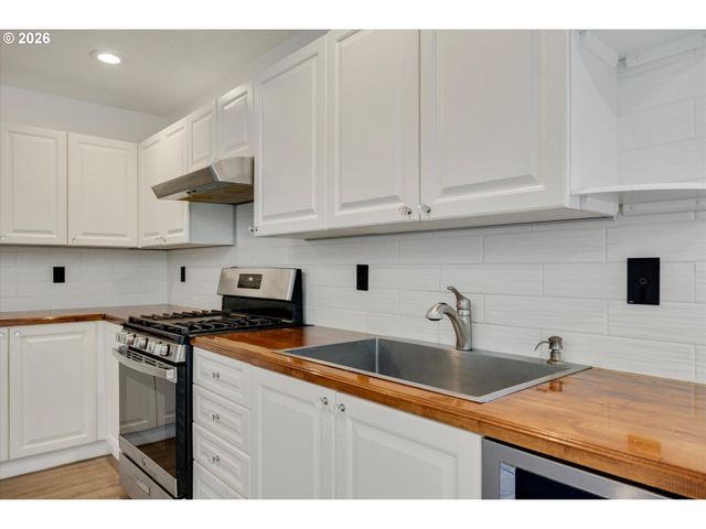 4818 Se ANTELOPE HILLS Dr, Gresham, OR 97080