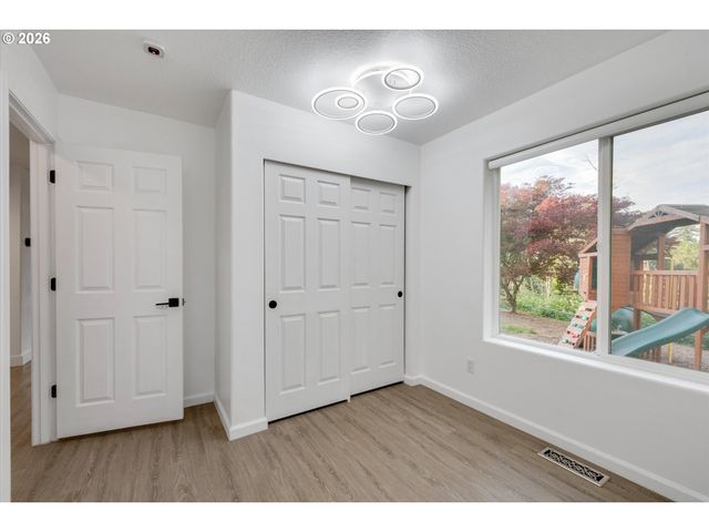 4818 Se ANTELOPE HILLS Dr, Gresham, OR 97080