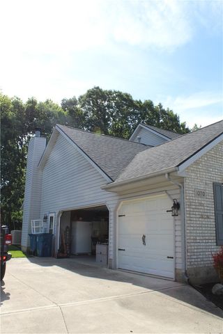1070 Winston Lane, Tipp City, OH 45371