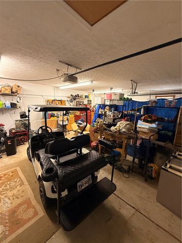 1070 Winston Lane, Tipp City, OH 45371