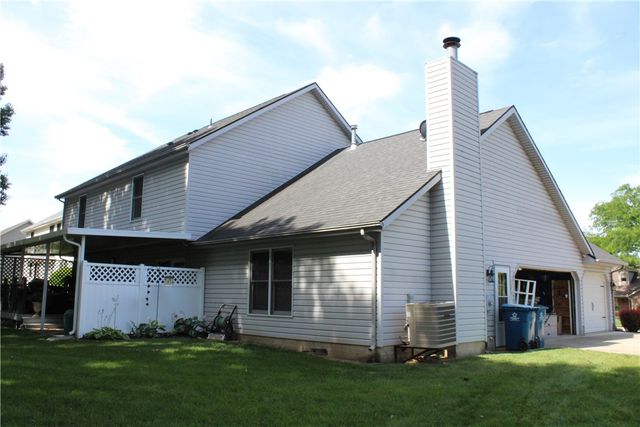 1070 Winston Lane, Tipp City, OH 45371