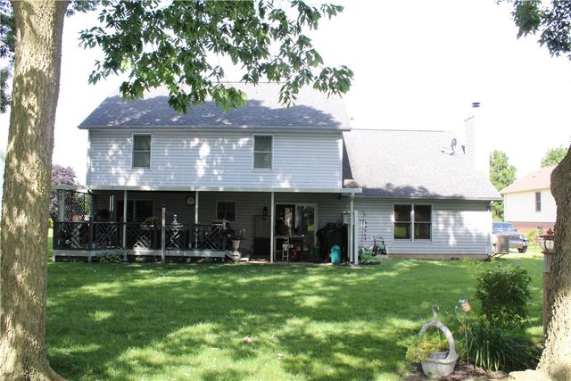 1070 Winston Lane, Tipp City, OH 45371