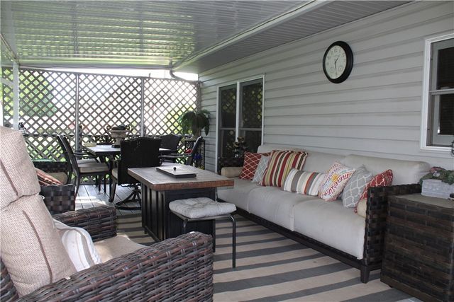 1070 Winston Lane, Tipp City, OH 45371