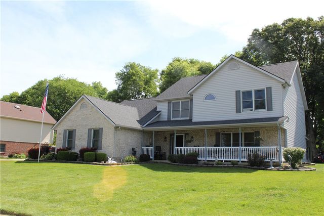 1070 Winston Lane, Tipp City, OH 45371