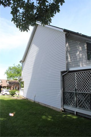 1070 Winston Lane, Tipp City, OH 45371