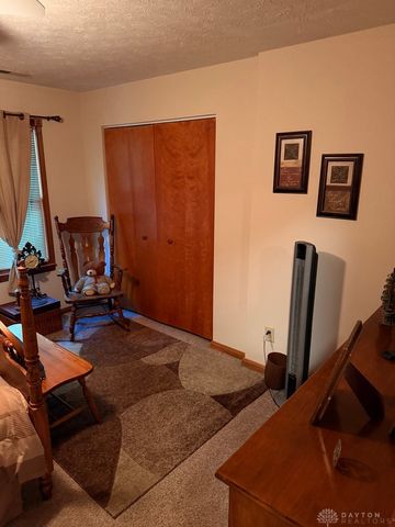1070 Winston Lane, Tipp City, OH 45371