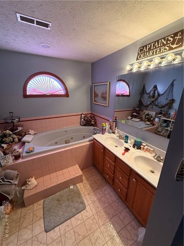 1070 Winston Lane, Tipp City, OH 45371