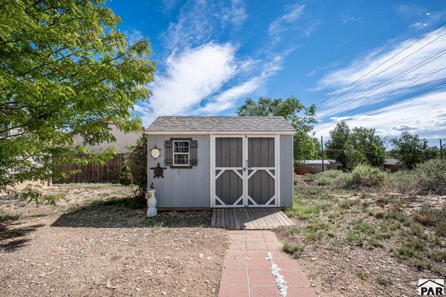 4 Norwich Circle, Pueblo, CO 81003