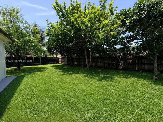 19202 NW 23rd Ct, Miami Gardens, FL 33056