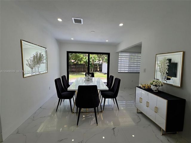 19202 NW 23rd Ct, Miami Gardens, FL 33056
