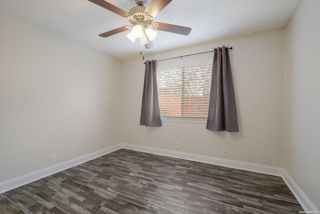 14463 Edgemont, San Antonio, TX 78217