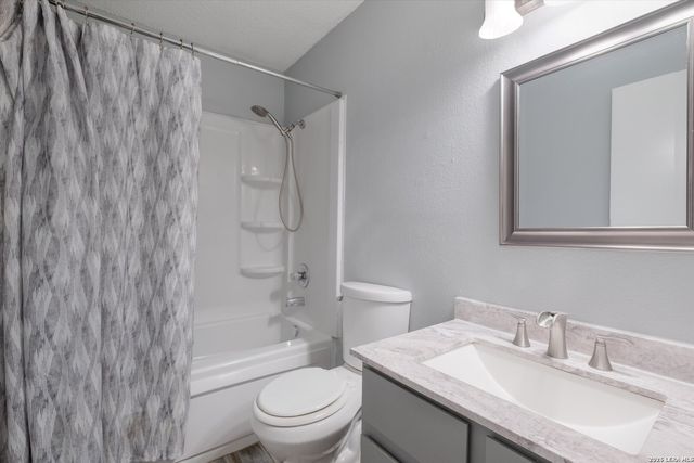 14463 Edgemont, San Antonio, TX 78217