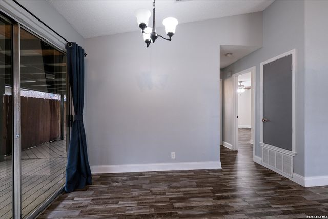 14463 Edgemont, San Antonio, TX 78217