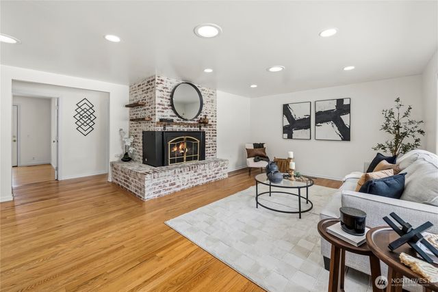 153 SW 208th Street, Normandy Park, WA 98166