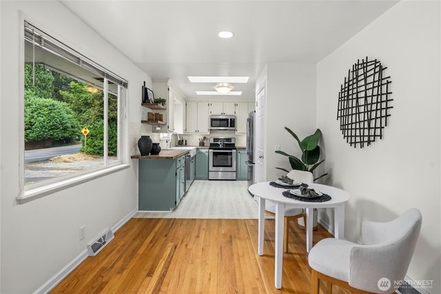 153 SW 208th Street, Normandy Park, WA 98166