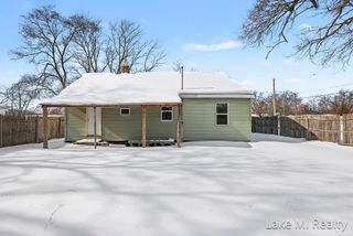 2304 Dyson Street, Muskegon Heights, MI 49444