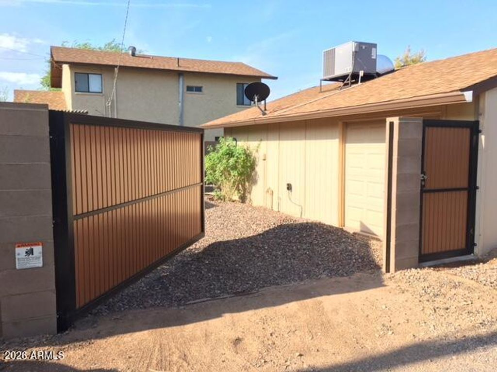 1904 W Palm Lane, Phoenix, AZ 85009 — photo 3