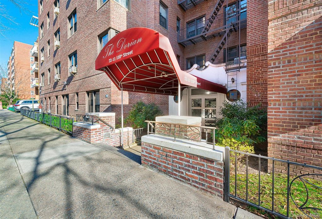72-11 110th Street 1B, Forest Hills, NY 11375