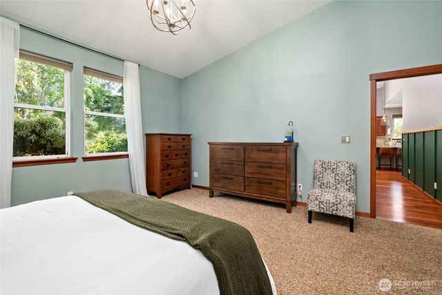 2851 SW Berwick Drive, Oak Harbor, WA 98277