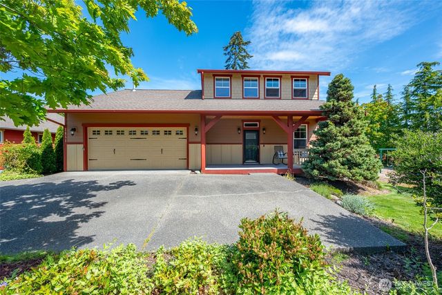 2851 SW Berwick Drive, Oak Harbor, WA 98277