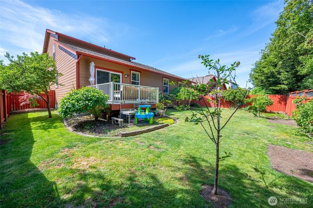 2851 SW Berwick Drive, Oak Harbor, WA 98277