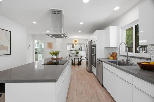 869 Bette Avenue, Cupertino, CA 95014